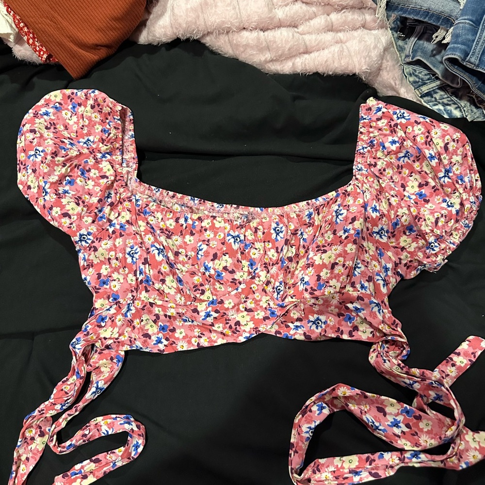 SHEIN Pink Floral Puff Sleeve Blouse